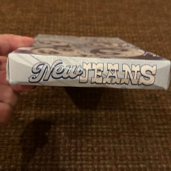 NEW JEANS - 2nd EP (PowerPuff Girls Collab) - Picture 3 of 10